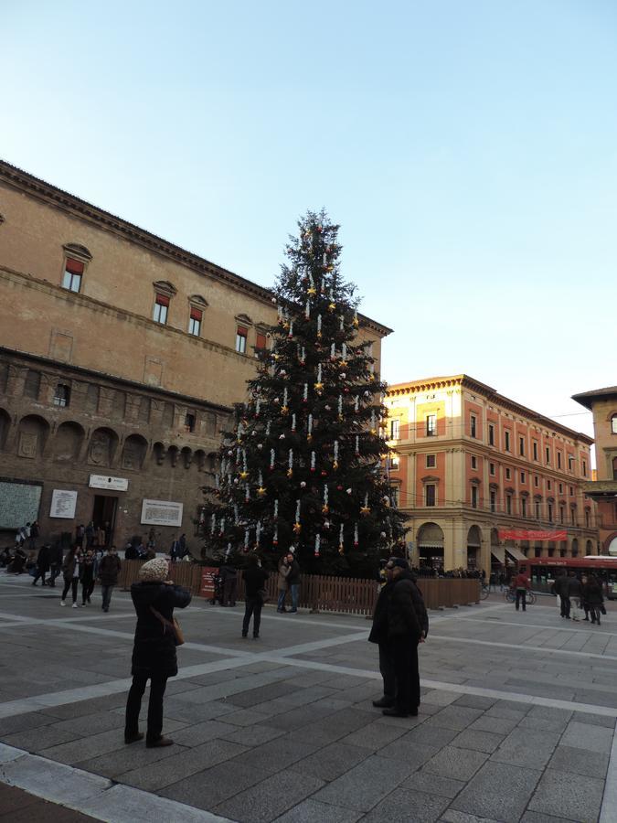 B&B Piazza Grande Bologna Bagian luar foto